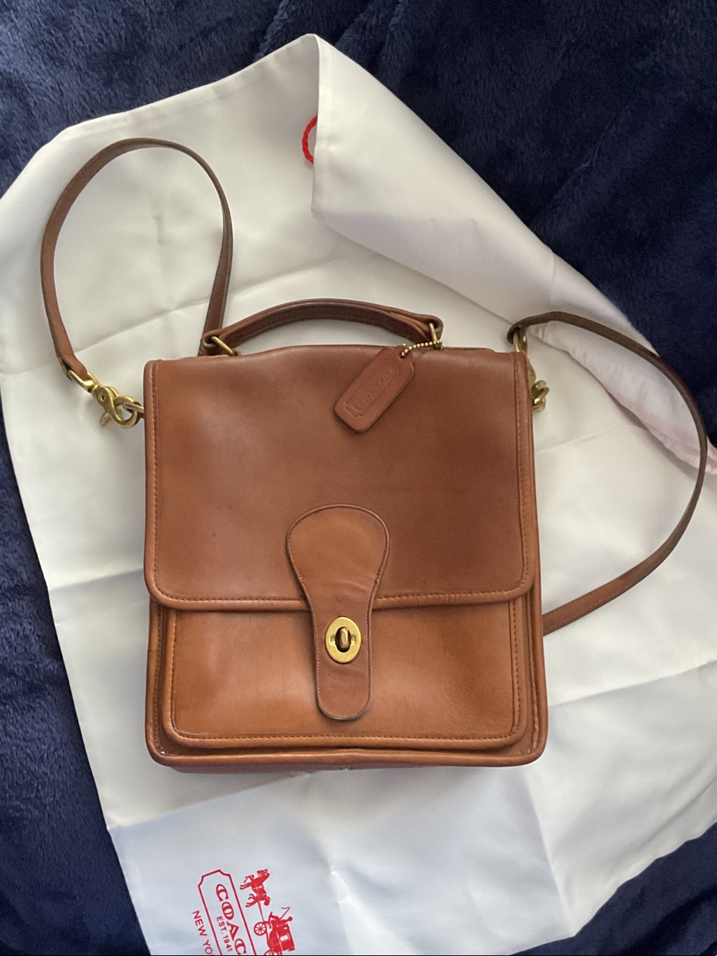 Vintage Coach Station Bag With Gold Hardware